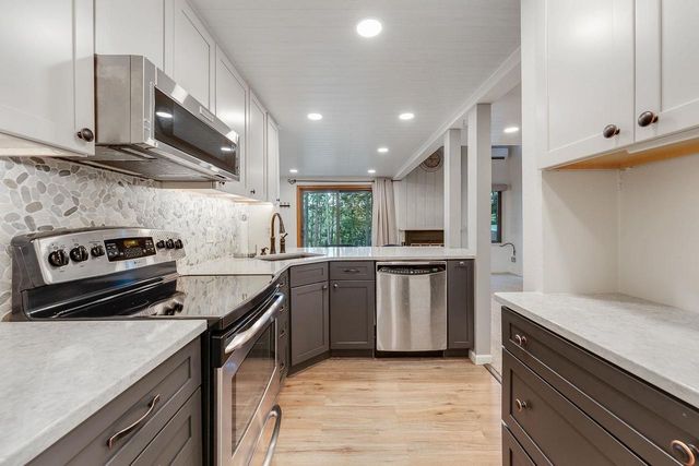 5 Fir Trail, Wisconsin Dells, WI 53965