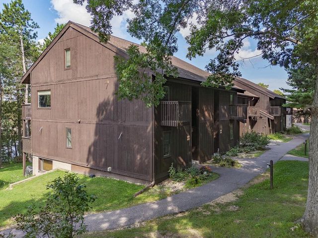 5 Fir Trail, Wisconsin Dells, WI 53965