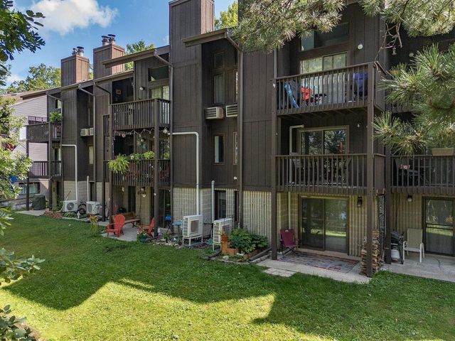 5 Fir Trail, Wisconsin Dells, WI 53965