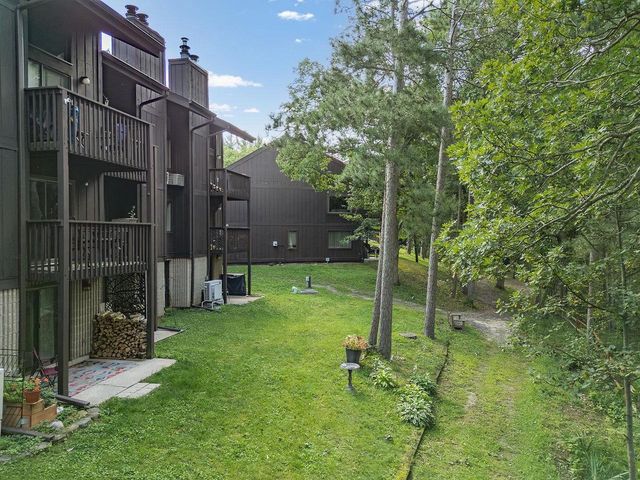 5 Fir Trail, Wisconsin Dells, WI 53965