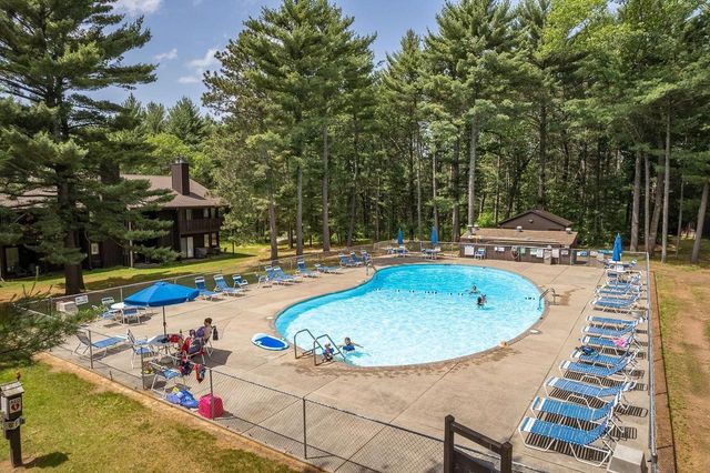 5 Fir Trail, Wisconsin Dells, WI 53965