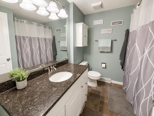 1124 GROVE STREET, Menasha, WI 54956