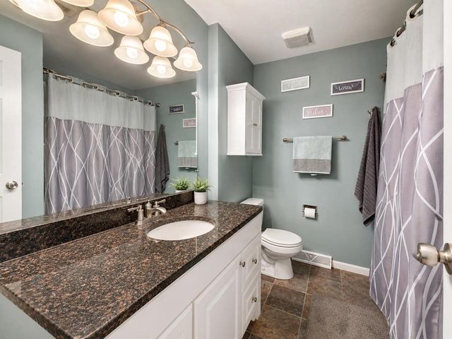 1124 GROVE STREET, Menasha, WI 54956