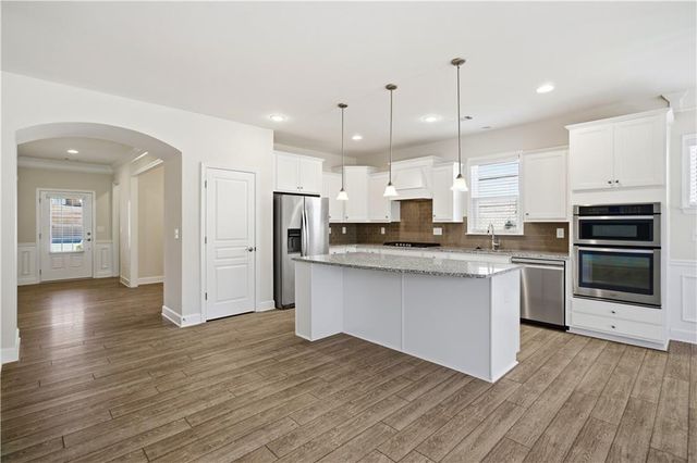 2925 Farmstead Way, Suwanee, GA 30024