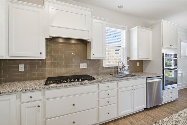 2925 Farmstead Way, Suwanee, GA 30024