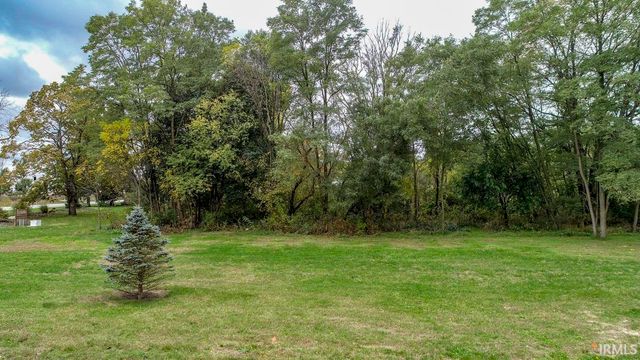 20308 Longboat Court, Bristol, IN 46507