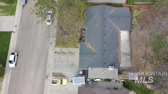 1803 Sandalwood Dr, Caldwell, ID 83605