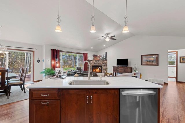 4533 VALHALLA ROAD, New Franken, WI 54229