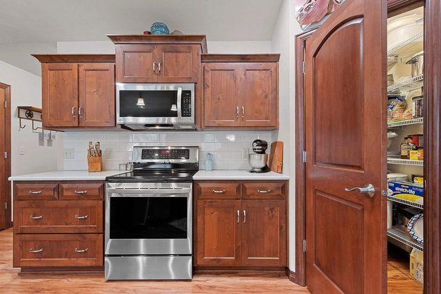 4533 VALHALLA ROAD, New Franken, WI 54229