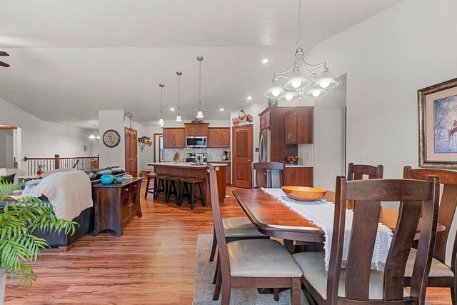 4533 VALHALLA ROAD, New Franken, WI 54229