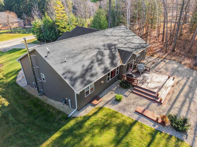 4533 VALHALLA ROAD, New Franken, WI 54229