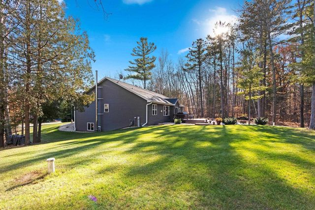 4533 VALHALLA ROAD, New Franken, WI 54229