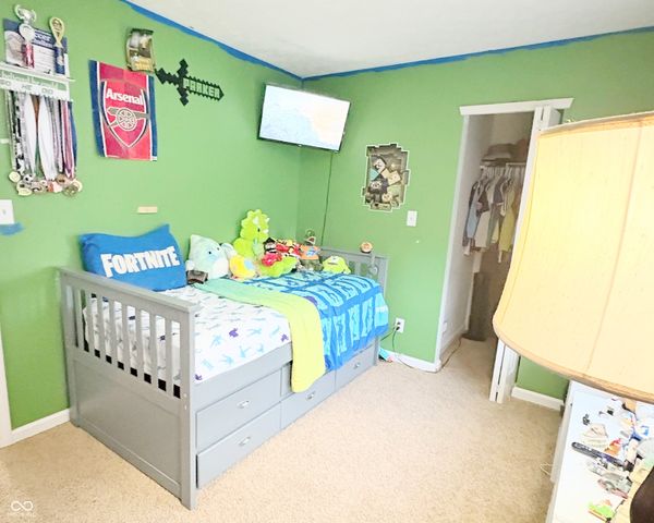 6922 Devinney Lane, Indianapolis, IN 46221