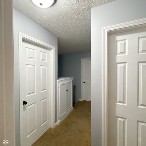 6922 Devinney Lane, Indianapolis, IN 46221