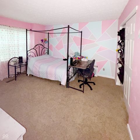 6922 Devinney Lane, Indianapolis, IN 46221