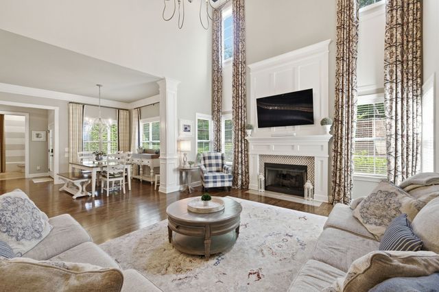 9618 Stonebluff Dr, Brentwood, TN 37027