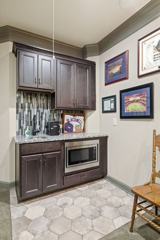 9618 Stonebluff Dr, Brentwood, TN 37027