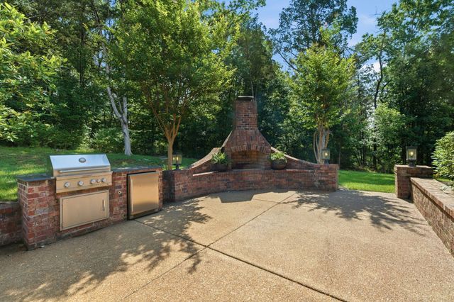 9618 Stonebluff Dr, Brentwood, TN 37027
