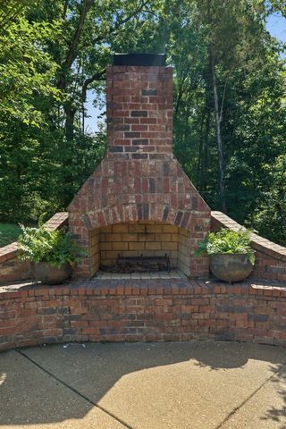 9618 Stonebluff Dr, Brentwood, TN 37027