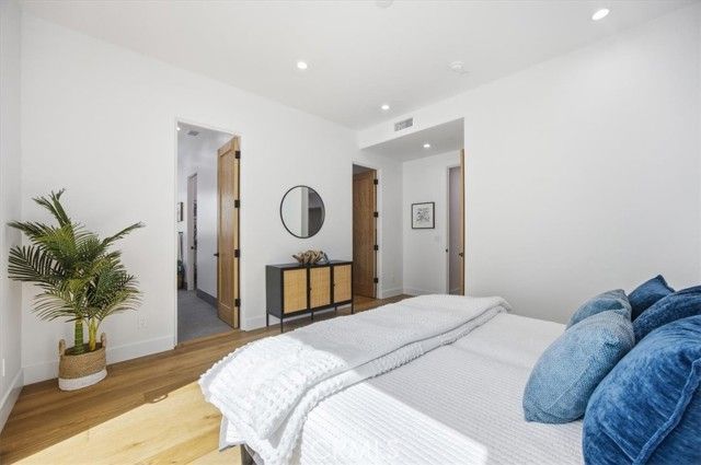 617 N Irena Avenue A, Redondo Beach, CA 90277