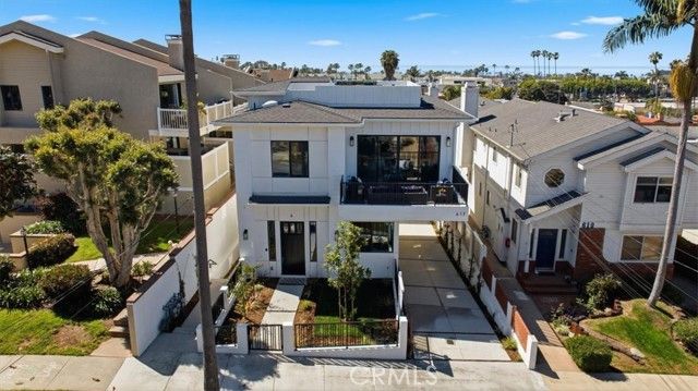 617 N Irena Avenue A, Redondo Beach, CA 90277
