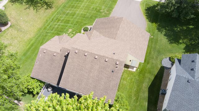 8284 Ashford Road, Woodbury, MN 55125