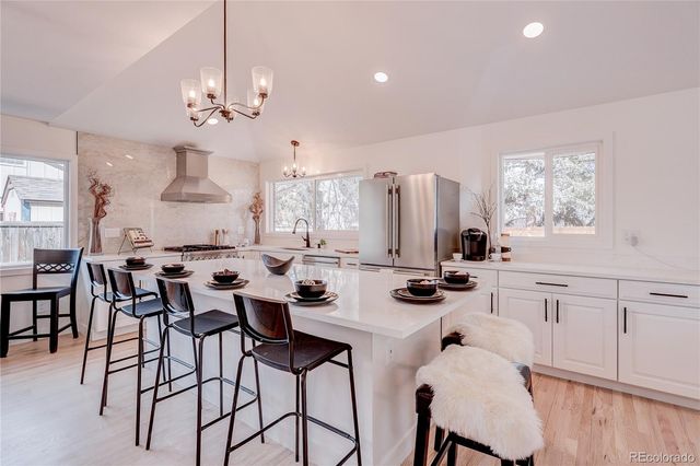 6391 E Cornell Avenue, Denver, CO 80222