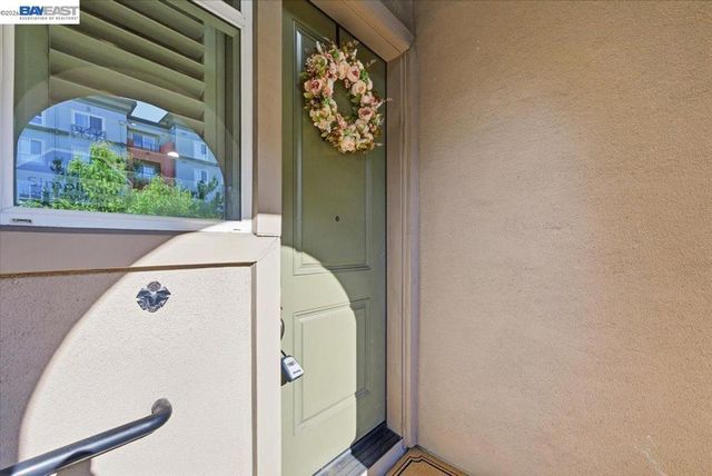 5423 Iron Horse Pkwy, Dublin, CA 94568
