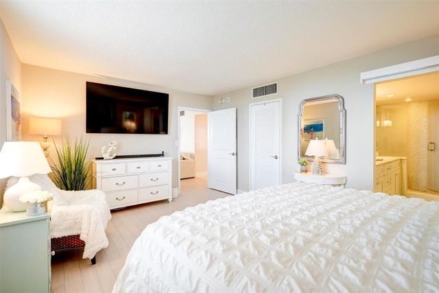 5480 N Ocean Drive B2a, Singer Island, FL 33404