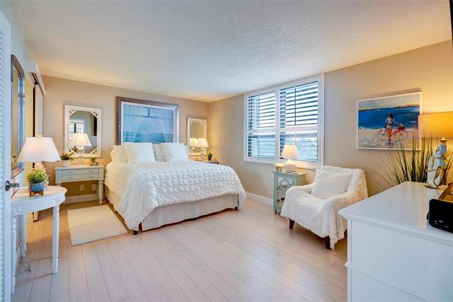 5480 N Ocean Drive B2a, Singer Island, FL 33404