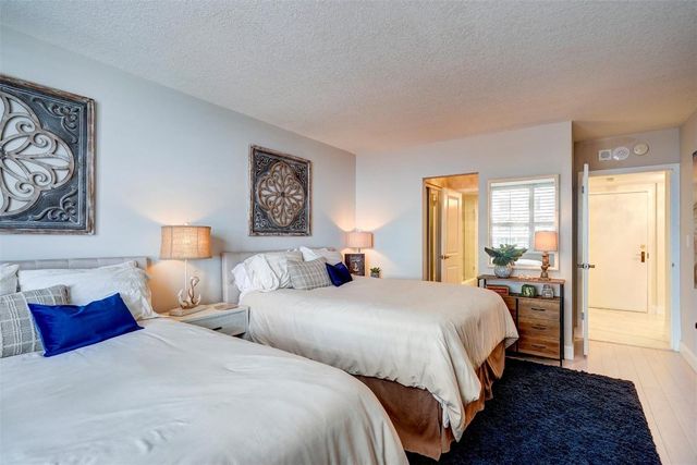 5480 N Ocean Drive B2a, Singer Island, FL 33404