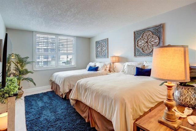 5480 N Ocean Drive B2a, Singer Island, FL 33404