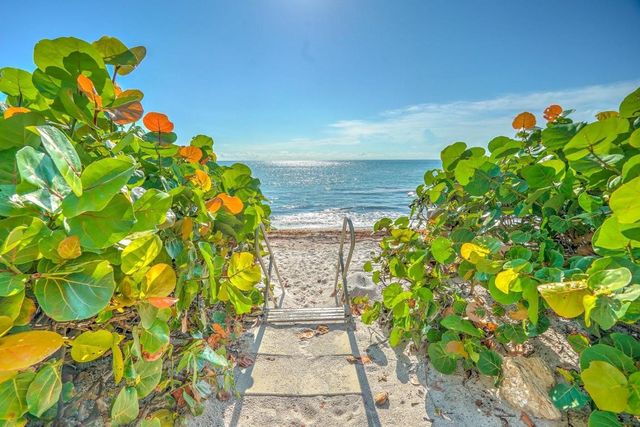 5480 N Ocean Drive B2a, Singer Island, FL 33404