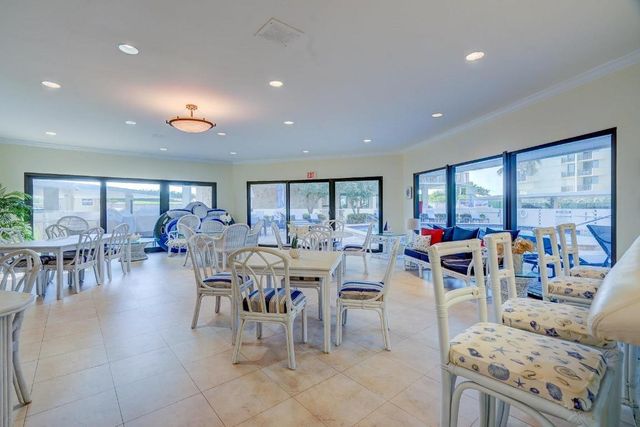 5480 N Ocean Drive B2a, Singer Island, FL 33404