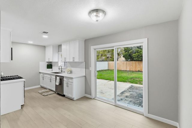 2728 Northview Dr, Sacramento, CA 95833