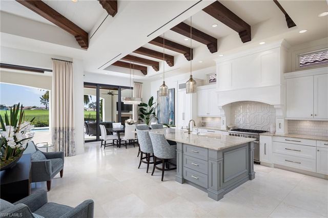 16450 Seneca WAY, Naples, FL 34110