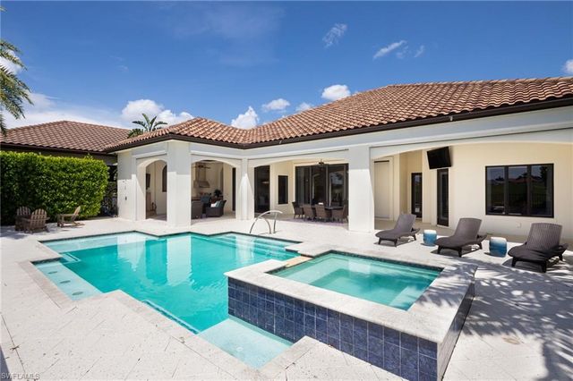 16450 Seneca WAY, Naples, FL 34110