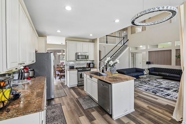 2154 Muirfield Trail, Bolingbrook, IL 60490