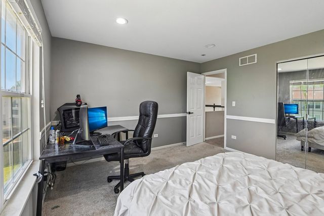 2154 Muirfield Trail, Bolingbrook, IL 60490