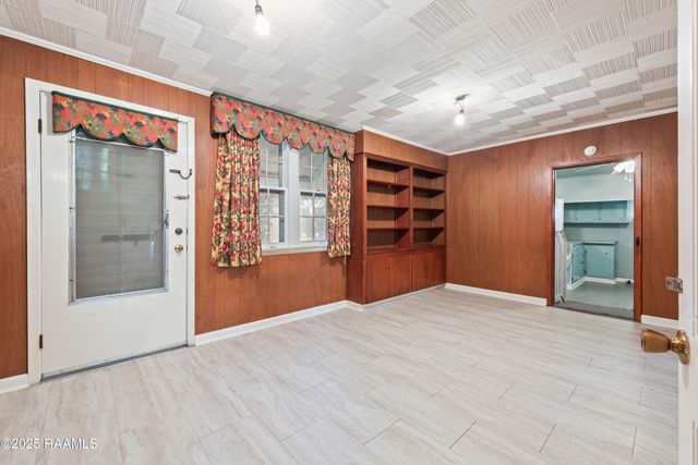 212 S Jefferson Street, Abbeville, LA 70510