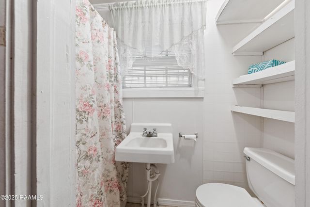 212 S Jefferson Street, Abbeville, LA 70510