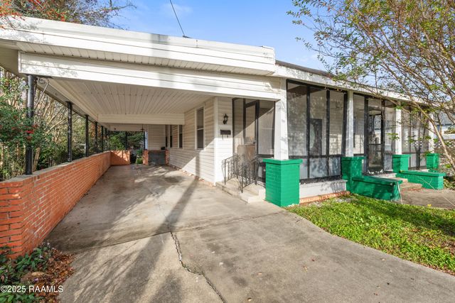 212 S Jefferson Street, Abbeville, LA 70510