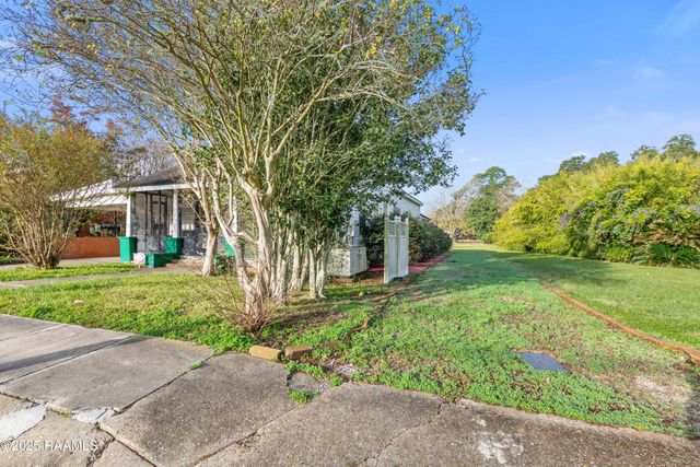 212 S Jefferson Street, Abbeville, LA 70510