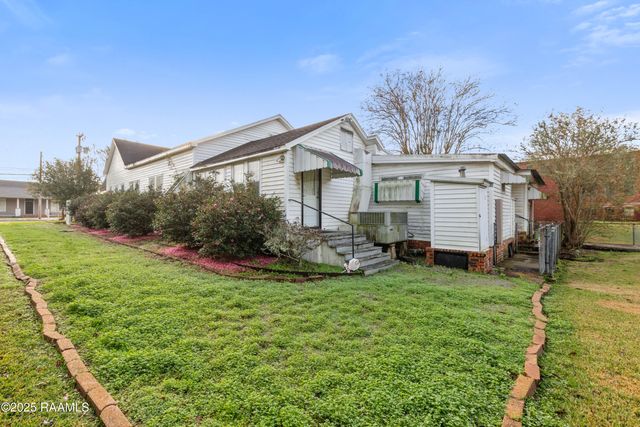 212 S Jefferson Street, Abbeville, LA 70510