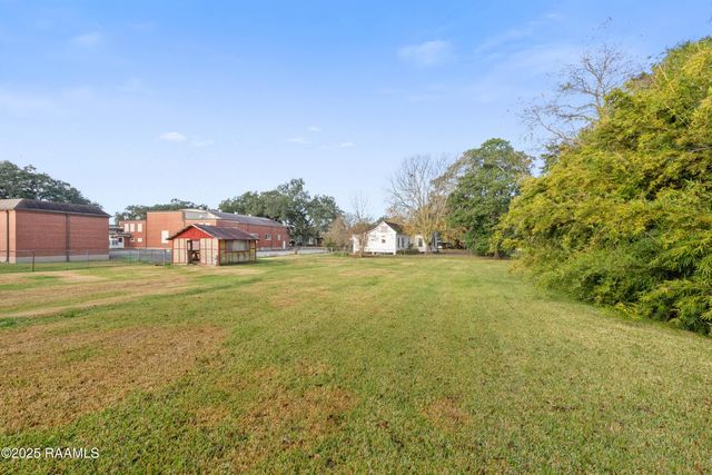 212 S Jefferson Street, Abbeville, LA 70510