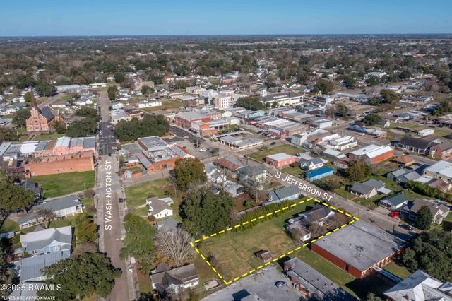 212 S Jefferson Street, Abbeville, LA 70510