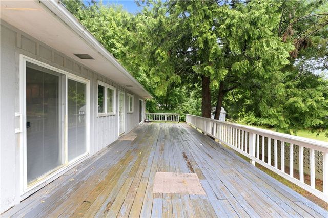 41 Shirley Street, Warwick, RI 02888