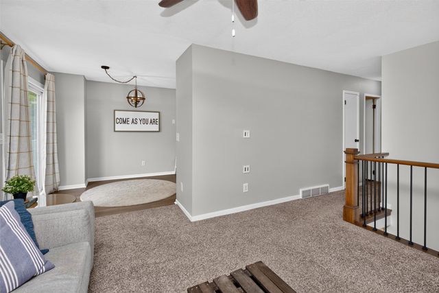 1410 NW Pebble Drive, Ankeny, IA 50023