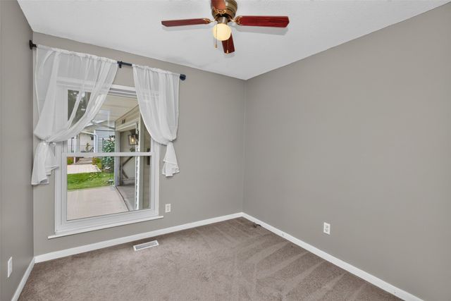1410 NW Pebble Drive, Ankeny, IA 50023
