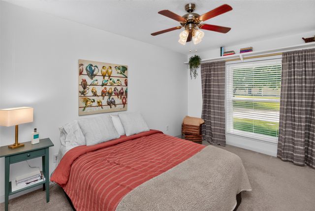 1410 NW Pebble Drive, Ankeny, IA 50023